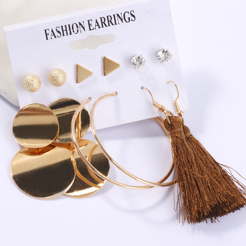 Peach And Green Jhumkas Earring With Kundan And American DiamondDefault  Title | American diamond, Jewelry set, Jhumka earrings